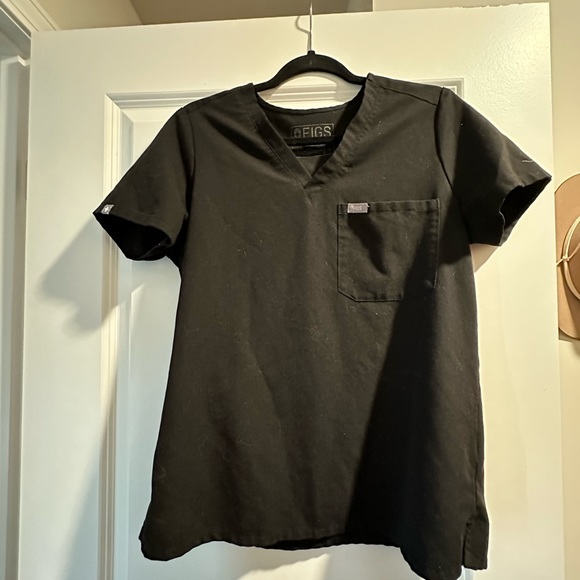 Figs scrub top - Picture 1 of 3